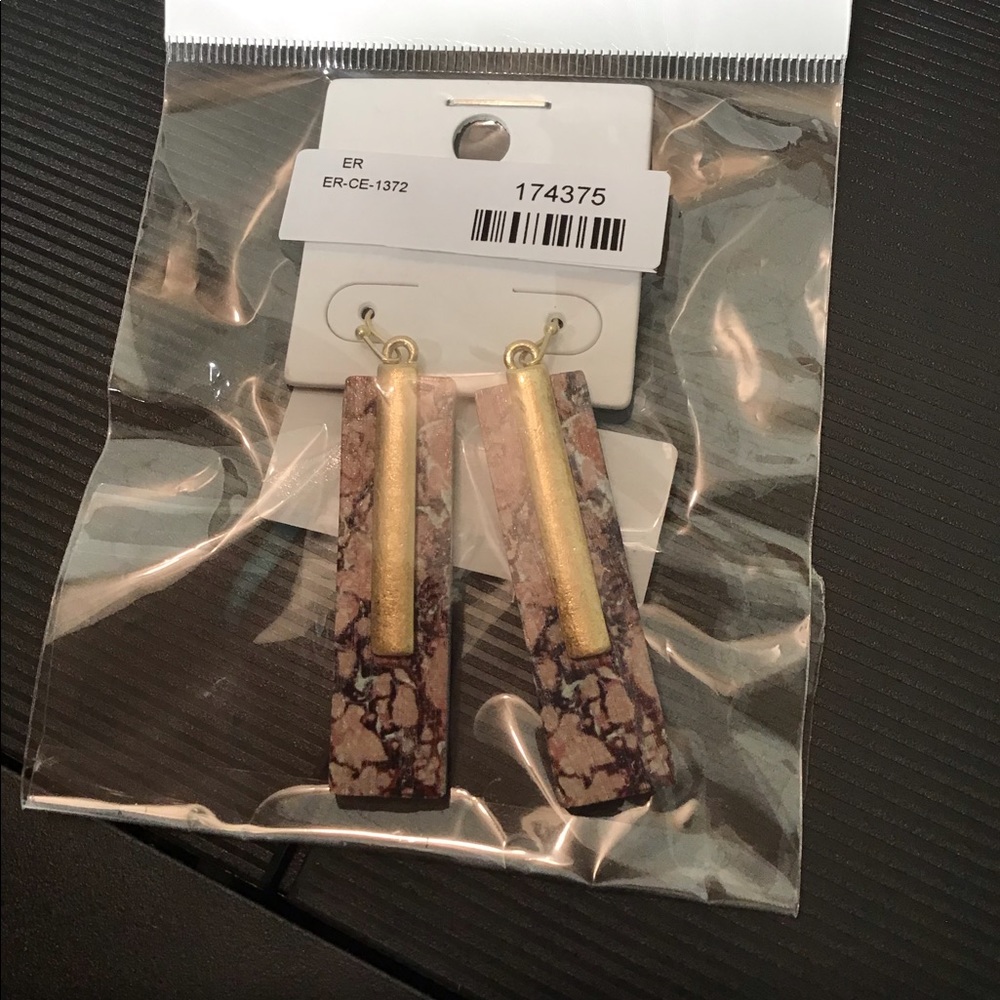 Earring